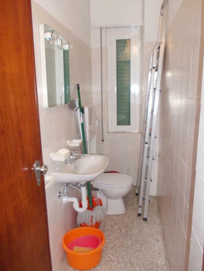 Appartamento Frontemare Marina dʼMarina dʼAndora Εξωτερικό φωτογραφία